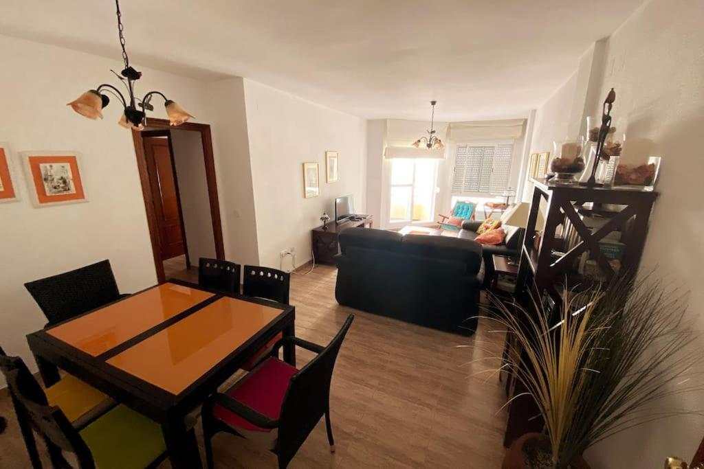 Apartamento A Unos Pasos De La Playa Rota Exterior photo